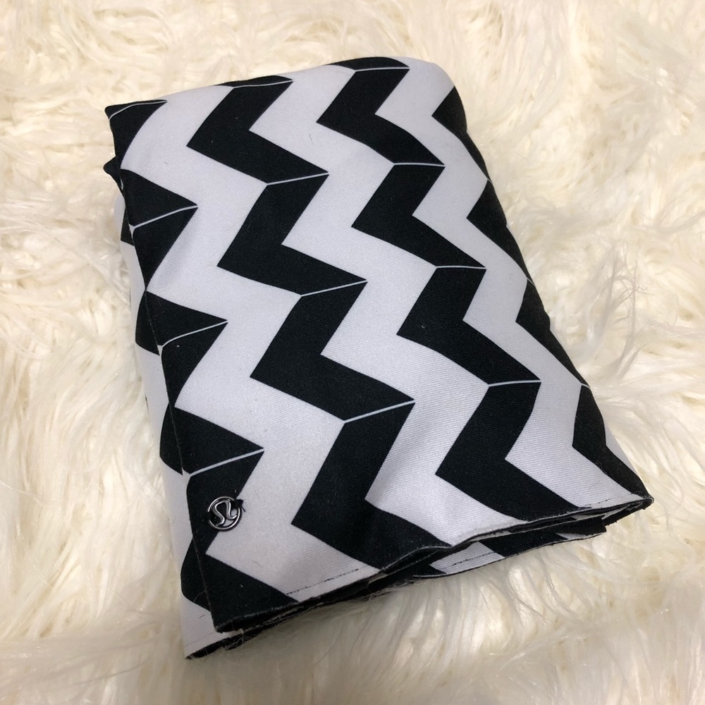 Lululemon vinyasa scarf/wrap